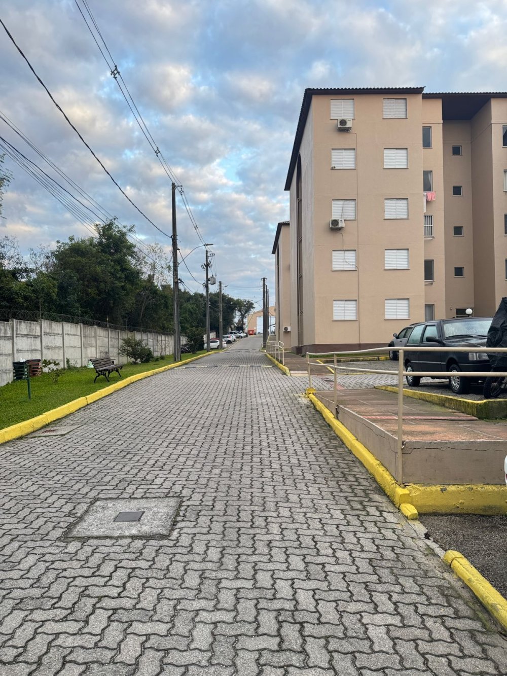 Apartamento - Venda - Trs Vendas - Pelotas - RS